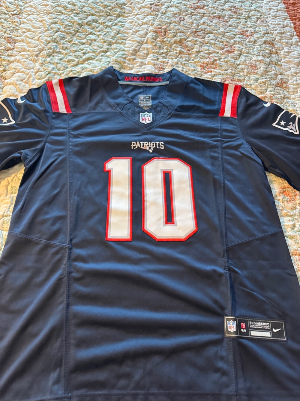 Drake Maye Navy New England Patriots Men’s Stitched Jersey Size Large